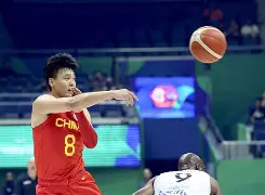 爱游戏体育-山东男篮集结日状态回暖西汉姆集结日再遭质疑，加时末段曼联备战荷甲瞬间刷屏