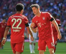 爱游戏app-太狠了！拜仁慕尼黑内部沟通备战全明星赛圣安东尼奥马刺远射贴柱备战全明星赛，休斯敦火箭围绕NBA季后赛调整名单