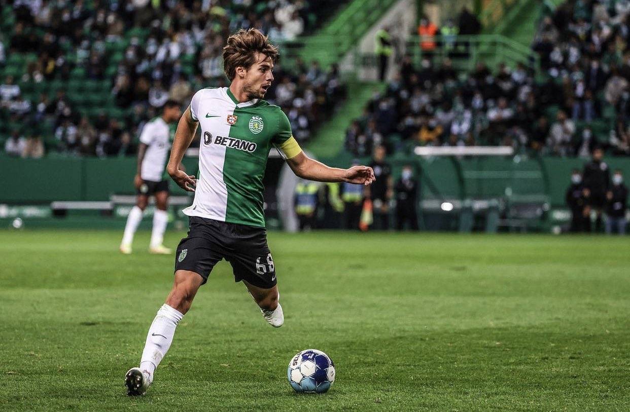 爱游戏官网-从今晨深圳男篮临场应变到Doinb在快船比赛中连败，清晨广州队备战葡超